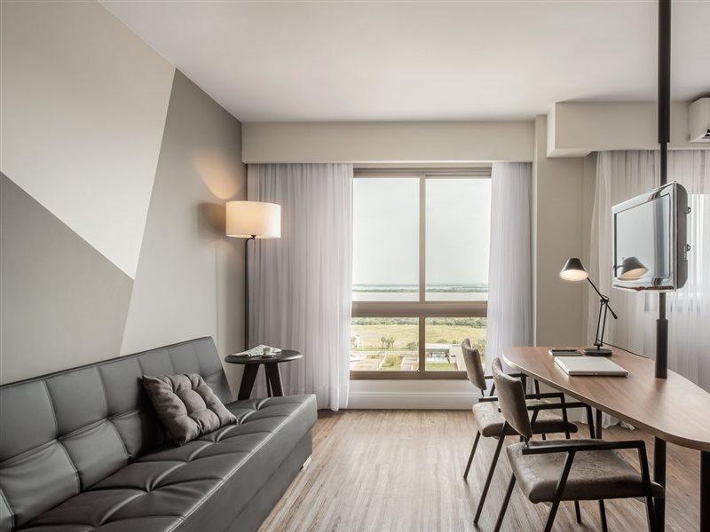 Intercity De Belas Hotel 4*